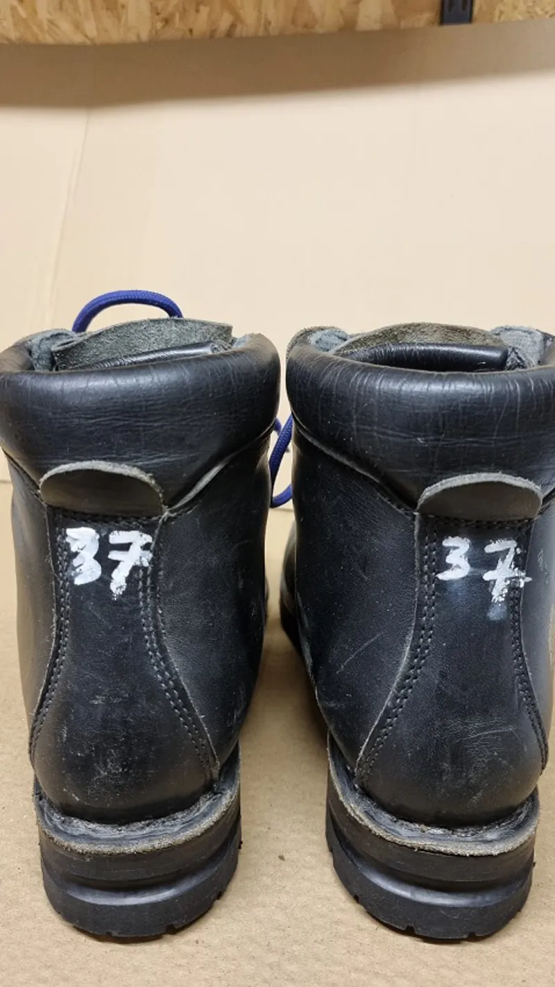 Alico 75mm Nordic Ski Boot size 37
